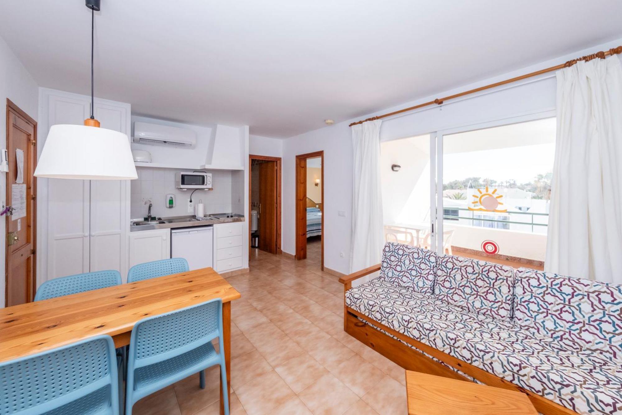 Apartamentos Sol Ponent كالا بلانكا المظهر الخارجي الصورة